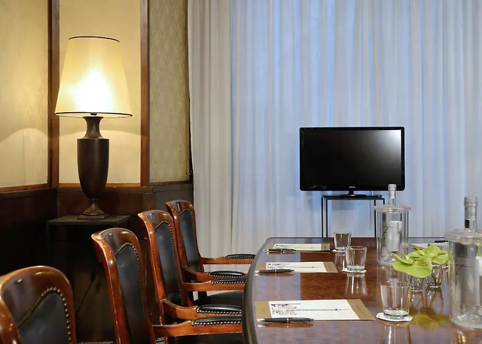Otel Colonna Palace Roma